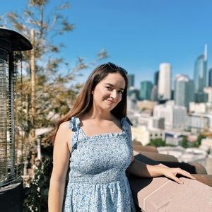 Meet your Posher, Isabel